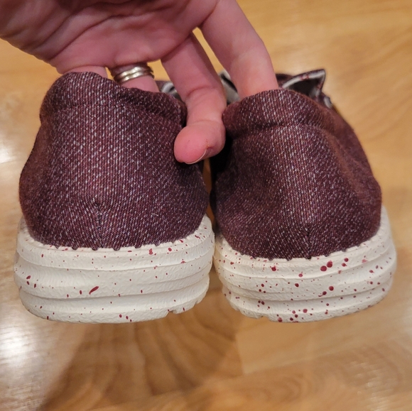 Hey Dude Burgundy Misty Slip-On Loafer Size 9 - Picture 10 of 12